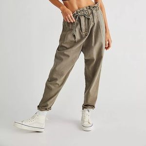 Free People Margate Pleated Trouser Sugar Kelp Size XS